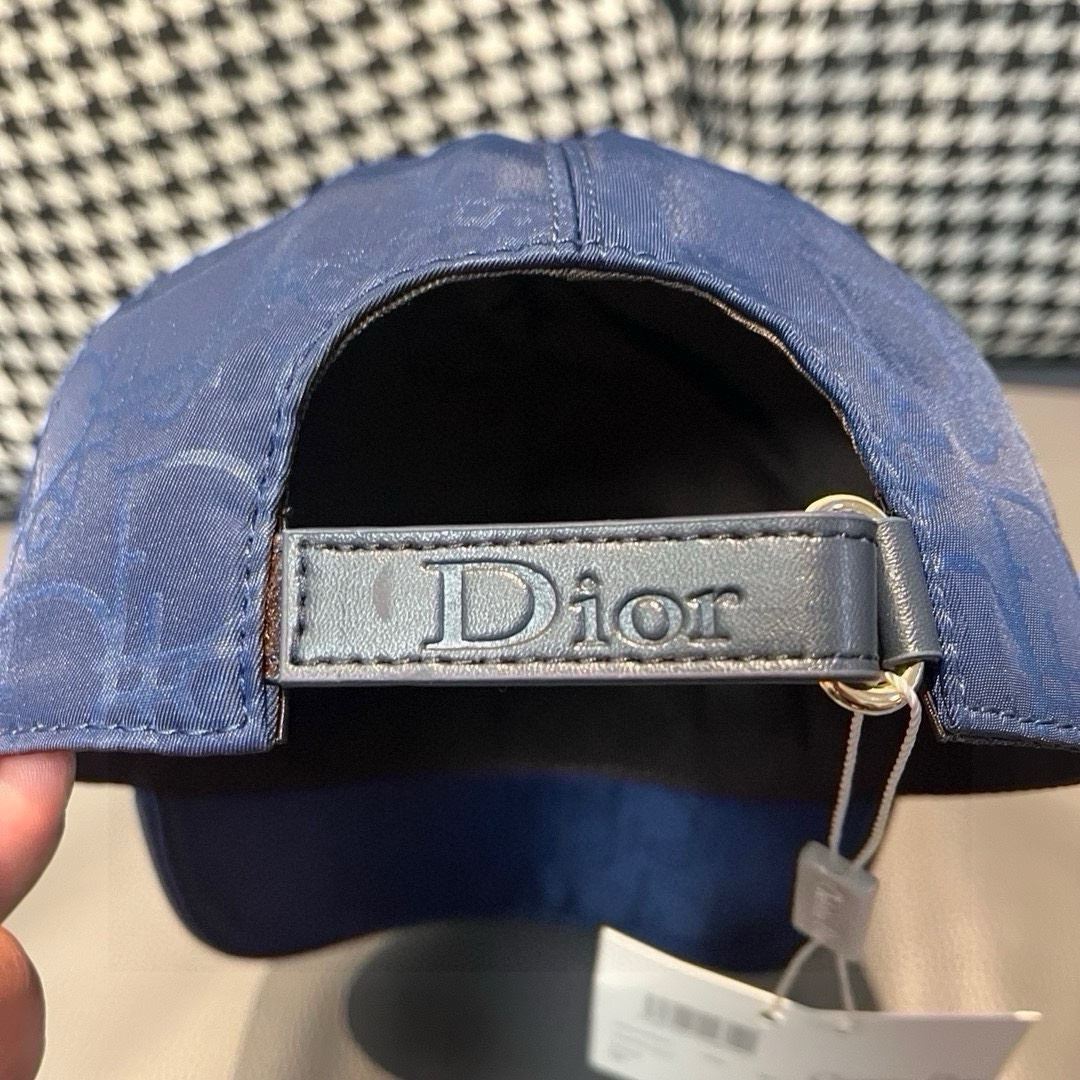 Christian Dior Caps